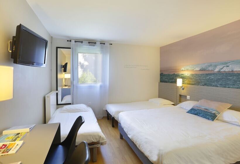 패밀리 룸, Logis, Hôtel Au Chêne Vert, Saint Brieuc Nord
