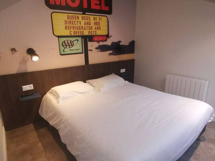 Номер Стандарт, Logis, Hôtel Au Chêne Vert, Saint Brieuc Nord