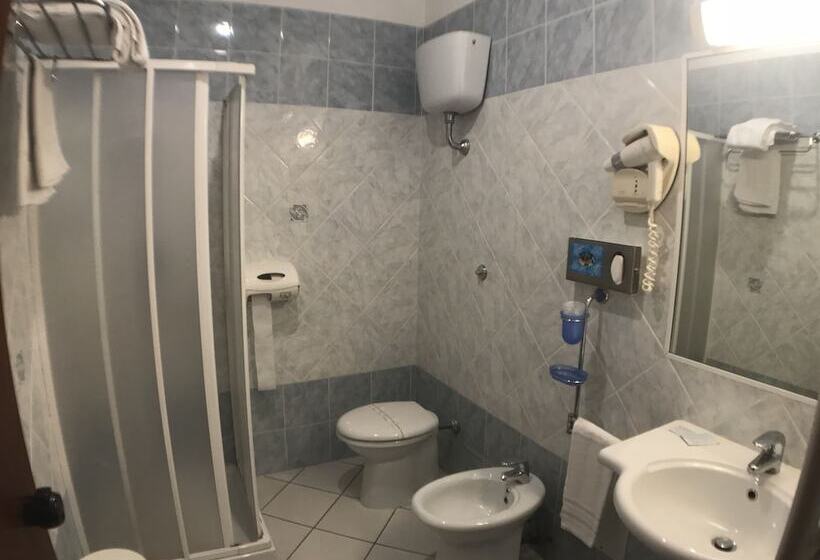 חדר סטנדרט, Vesuvio