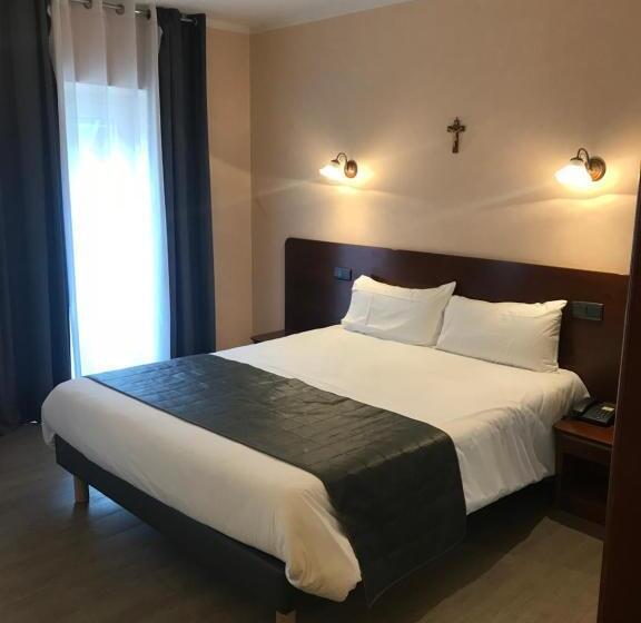 סוויטת ג'וניור עם מרפסת, Vesuvio