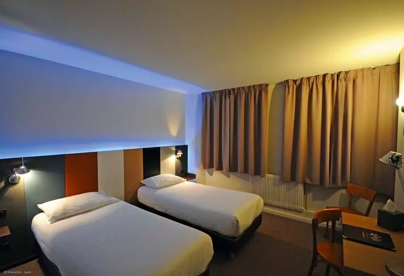 Camera Standard, Cit Hotel De Harlay