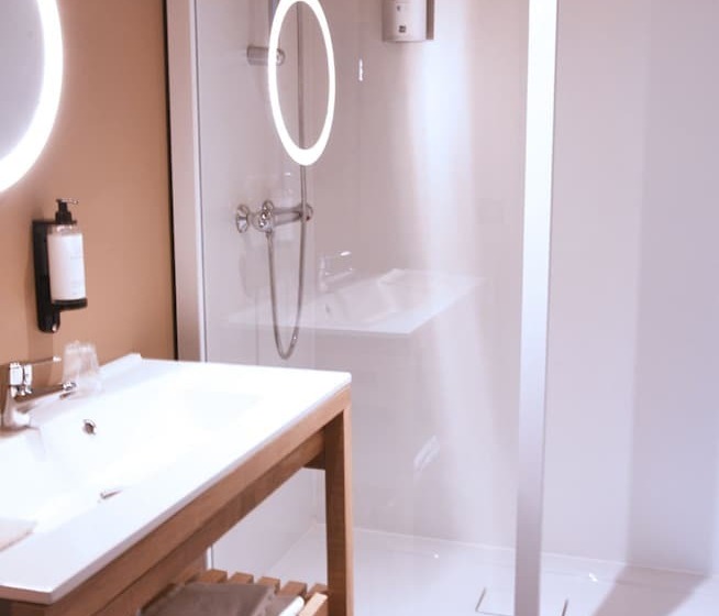 חדר סטנדרט לשלושה, Cit Hotel De Harlay