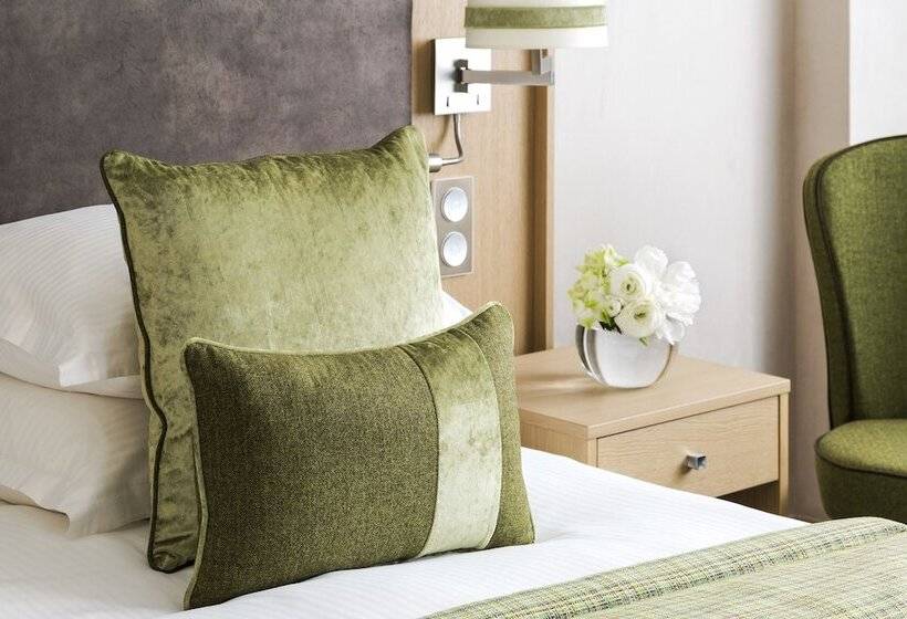 Номер Executive Вид на Море, Hôtel Barrière L Hôtel Du Golf