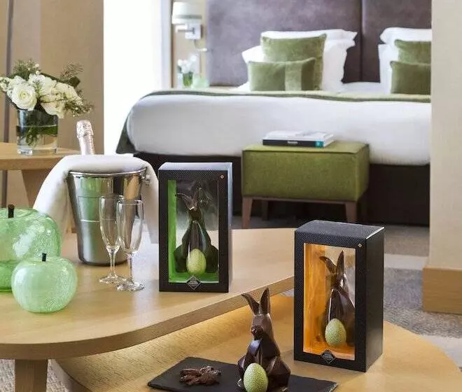 سوییت جونیور, Hôtel Barrière L Hôtel Du Golf
