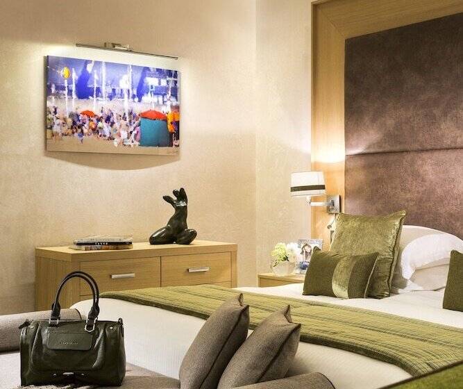 小型套房, Hôtel Barrière L Hôtel Du Golf