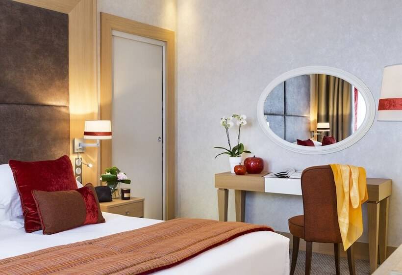 豪华套房, Hôtel Barrière L Hôtel Du Golf