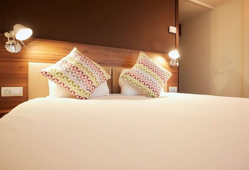 اتاق استاندارد, Campanile Pau Est Bizanos