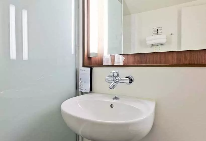اتاق استاندارد, Campanile Rennes Ouest  Cleunay
