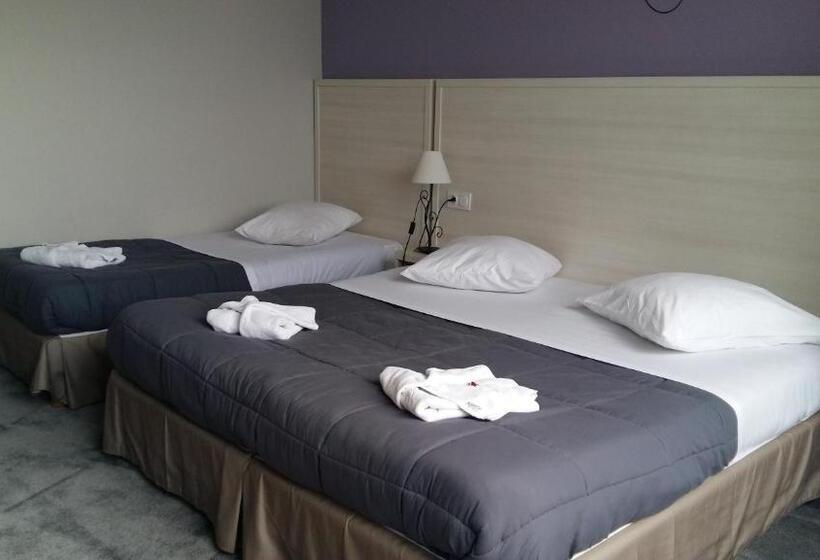 스탠다드 트리플 룸, Des Thermes Et Du Casino