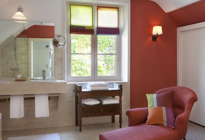 家庭套房, Domaine De La Tortiniere