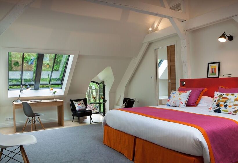 标准三人间, Domaine De La Tortiniere