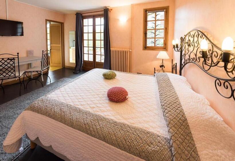 Номер Стандарт с Террасой, Logis Hôtels   Hôtel Restaurant Domaine Les Falaises