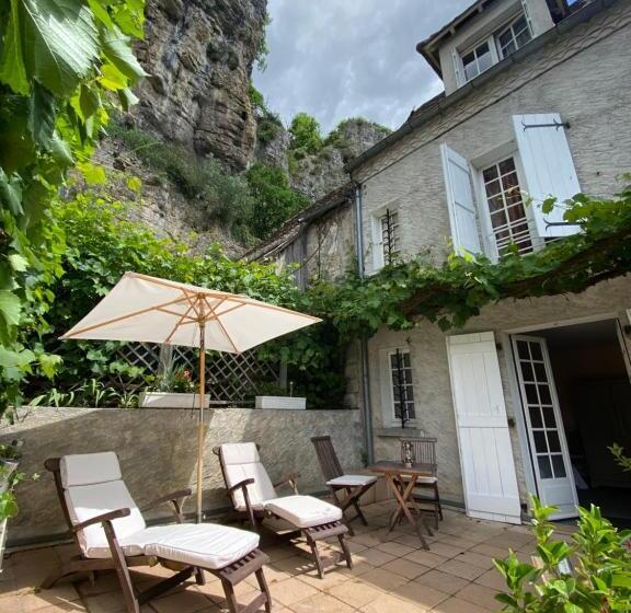 Номер Стандарт с Террасой, Logis Hôtels   Hôtel Restaurant Domaine Les Falaises