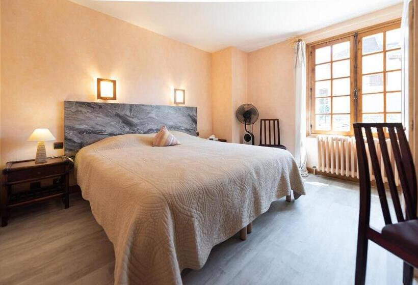 Номер Стандарт, Logis Hôtels   Hôtel Restaurant Domaine Les Falaises