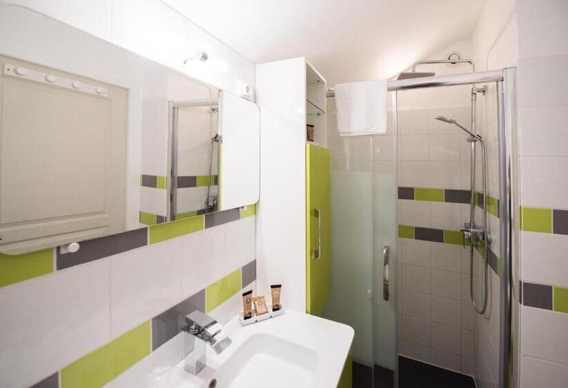 Family Suite, Logis Hôtels   Hôtel Restaurant Domaine Les Falaises