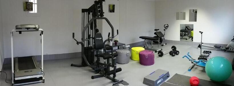 四人标准间, Logis Hotels Grand Hotel D Orléans