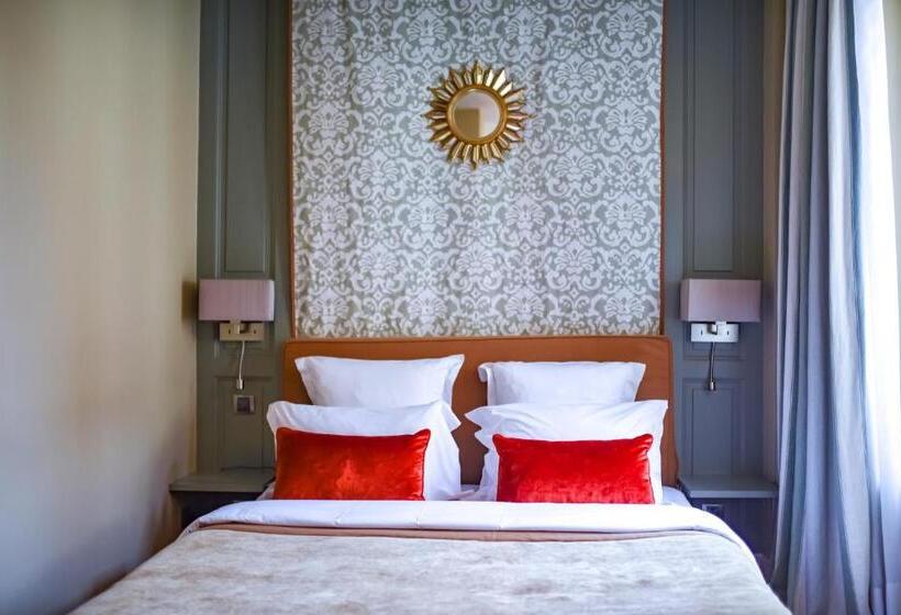 Номер Superior, Grand Hôtel Du Lion D Or