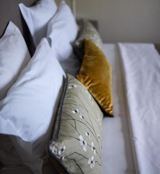 Номер Стандарт, Grand Hôtel Du Lion D Or