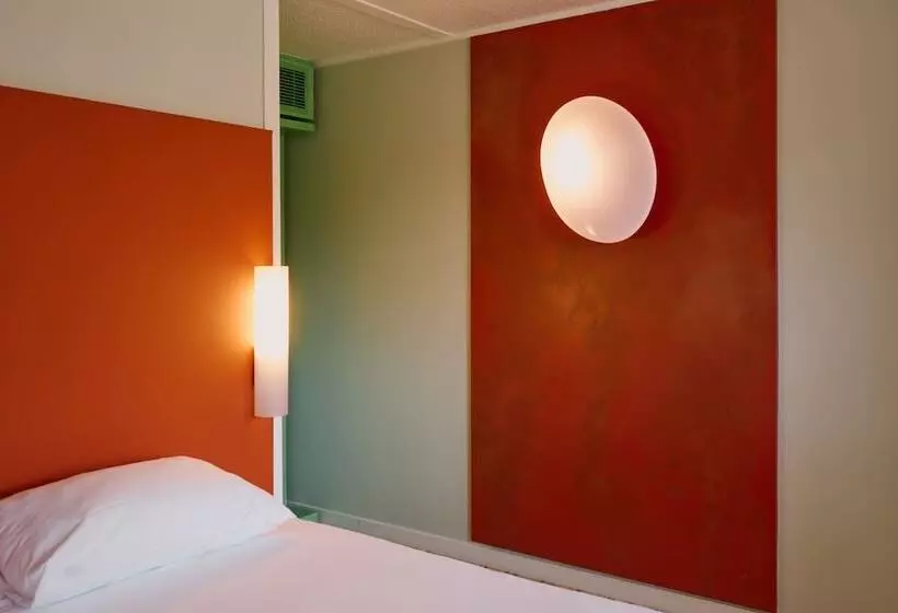 Standard-huone Parivuode, Greet Hotel Versailles   Voisins Le Bretonneux