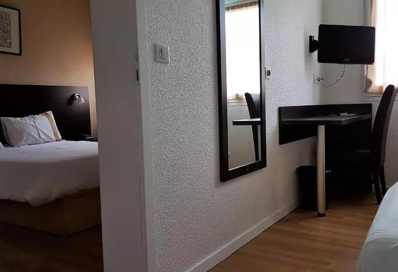 スタンダード４人部屋, Hôtel D Alsace
