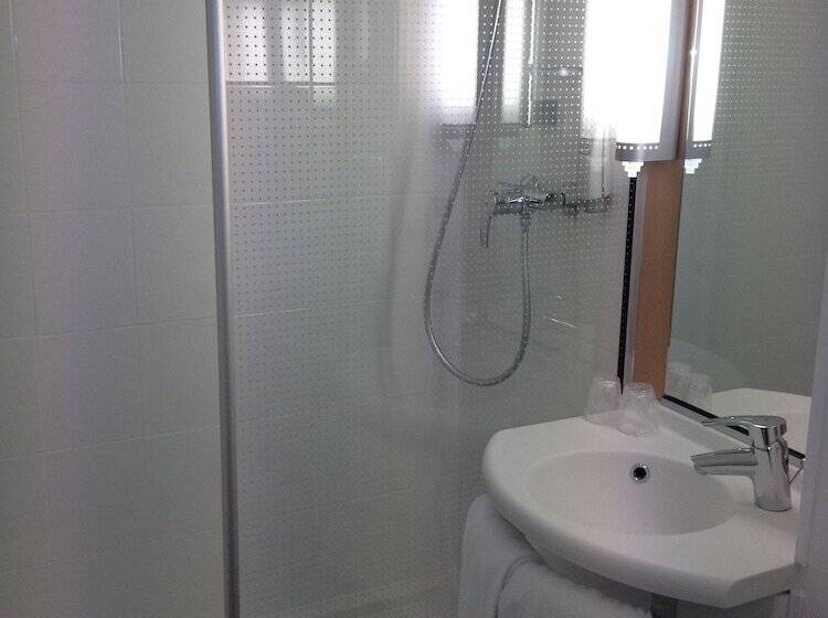 스탠다드 룸, Ibis Chalon Sur Saone Nord