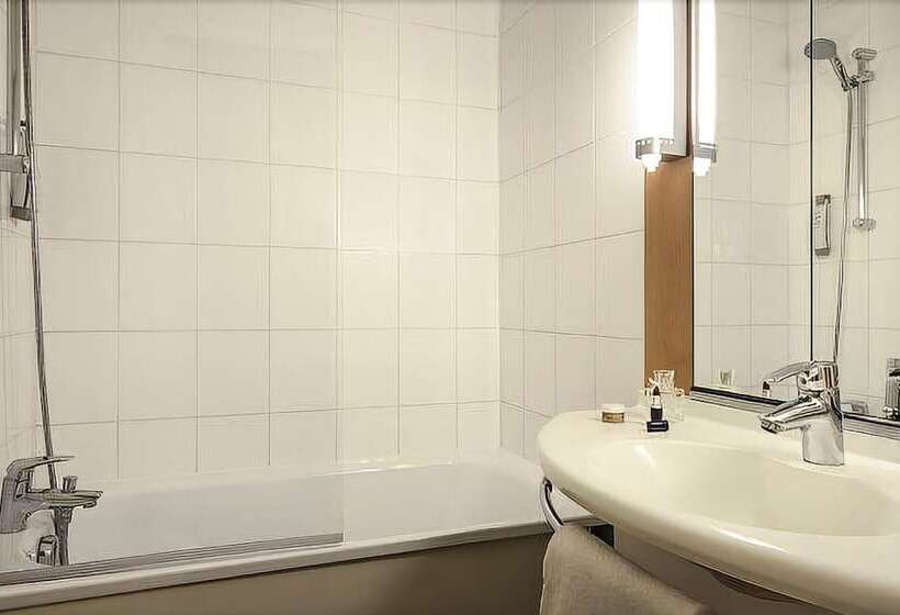 חדר סטנדרט מיטה זוגית, Ibis Compiègne