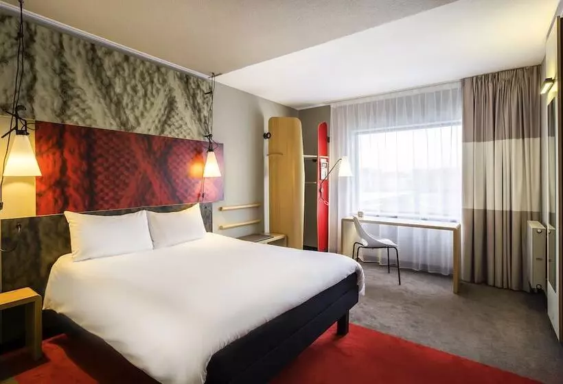 Standaardkamer met Tweepersoonsbed, Ibis Compiègne