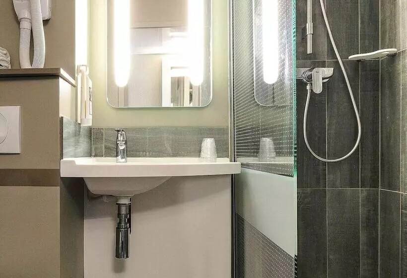ダブルベッドスタンダードルーム, Ibis Lyon Villefranchesursaône