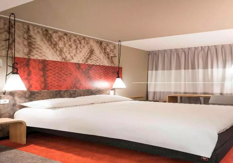 ファミリールーム, Ibis Moulins