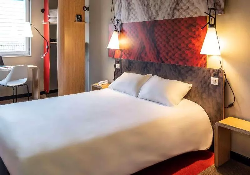 ファミリールーム, Ibis Moulins