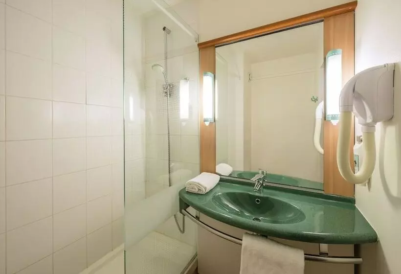 スタンダードルーム, Ibis Saint Rambert D Albon