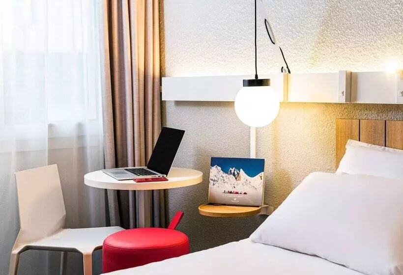 ダブルベッドスタンダードルーム, Ibis Saint Rambert D Albon