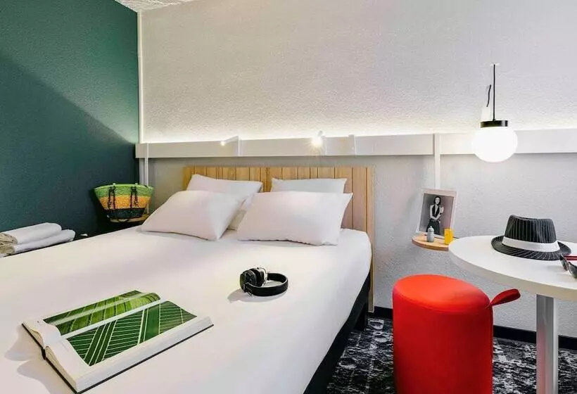 ダブルベッドスタンダードルーム, Ibis Saint Rambert D Albon