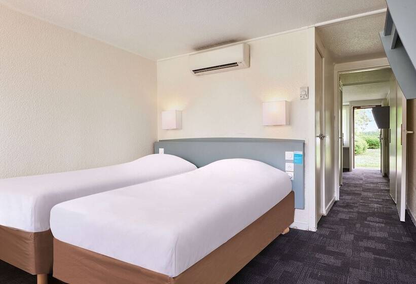 Номер Стандарт, Kyriad Direct Le Bourget Gonesse