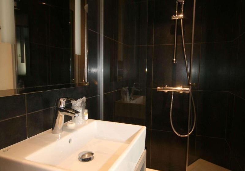 スタンダードルーム, Kyriad Paris 12 Nation