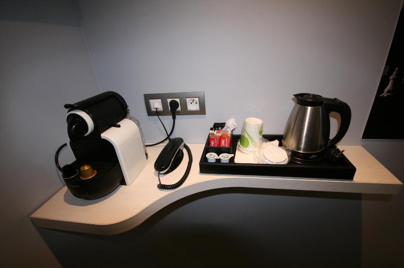 スタンダードルーム, Kyriad Paris 12 Nation