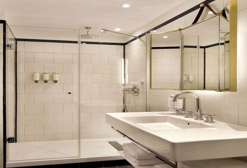 スーペリアールーム, L Echiquier Opera Paris  Mgallery