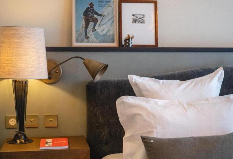 ファミリールーム, Le Fitz Roy, A Beaumier