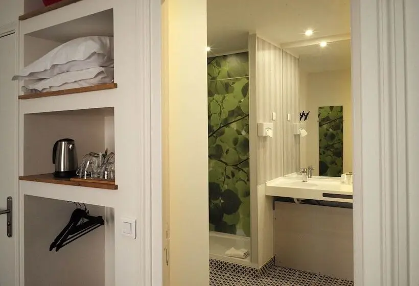 スタンダード４人部屋, Logis Hôtel De L Europe