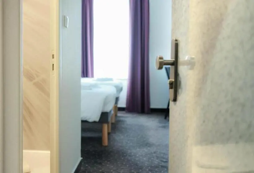 1ベッドルームアパートメントをつなぐ, Logis Hôtel De L Europe