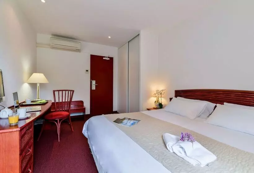 Comfort Room, Restaurant La Forestiere