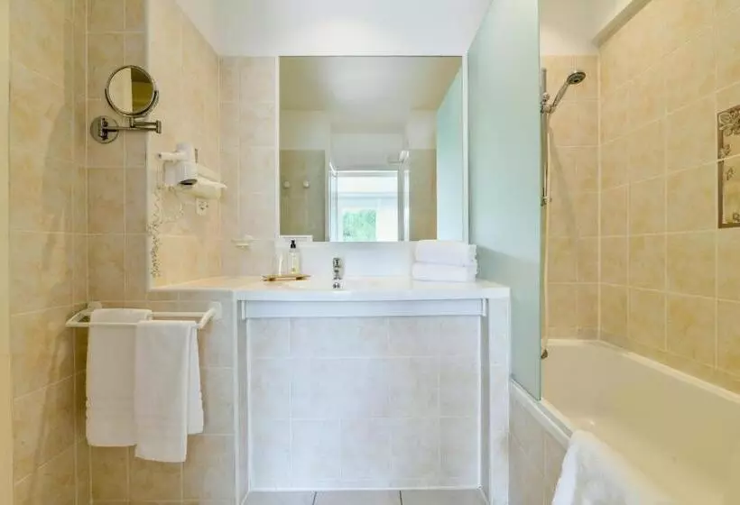 Comfort room with garden view, Restaurant La Forestiere