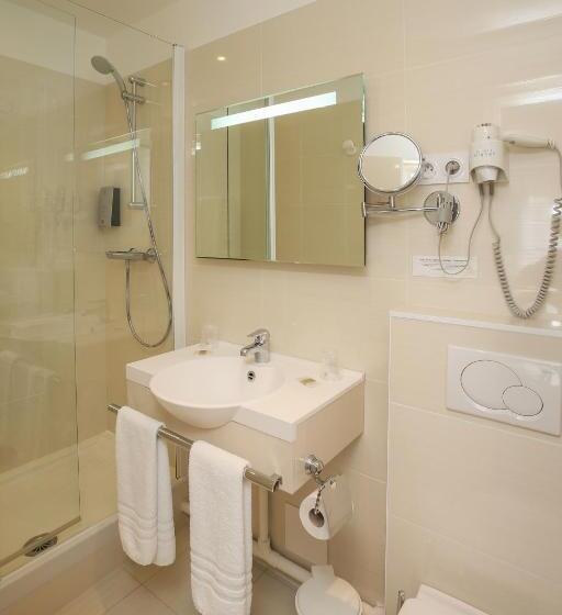 Comfort room with garden view, Restaurant La Forestiere