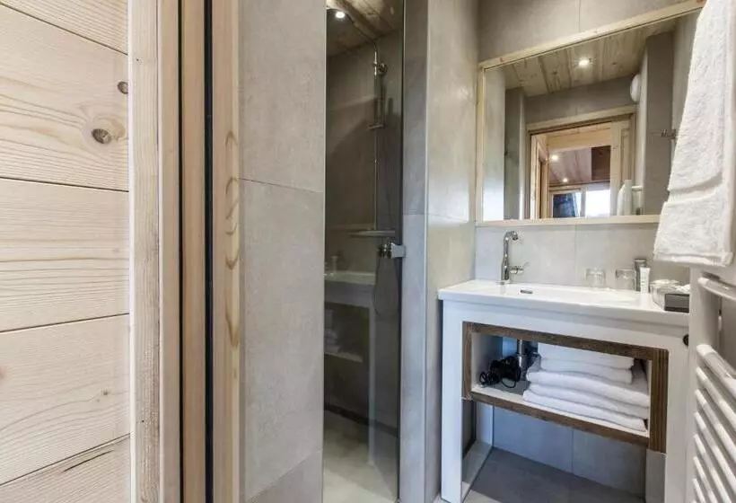 Classic-huone, Chalet Hotel Crychar
