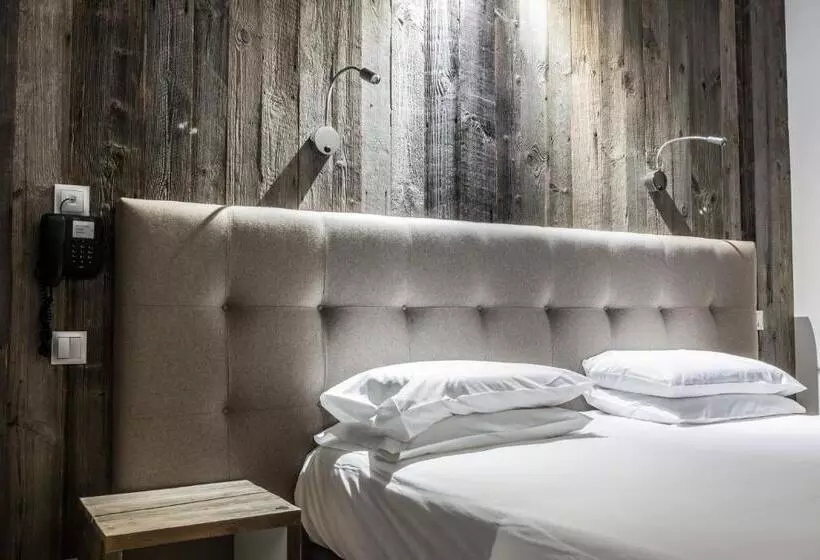 Sviitti, Chalet Hotel Crychar