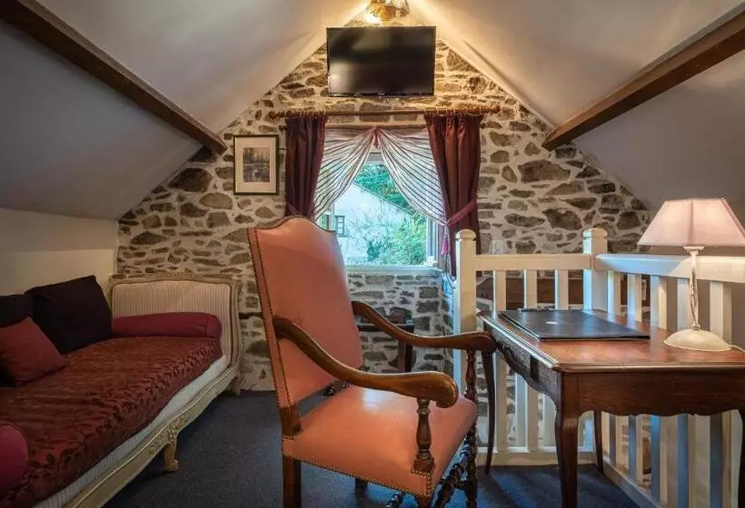 سوییت, Au Moulin De La Gorce