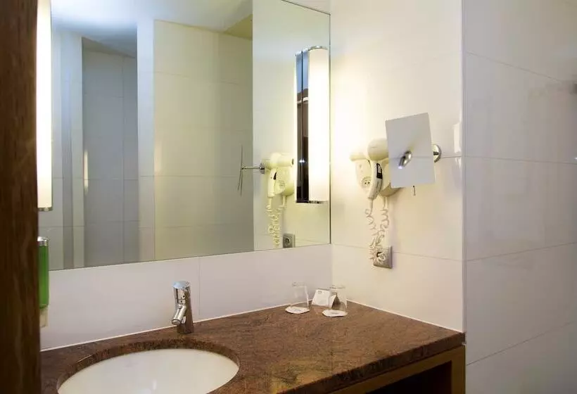 Deluxe-huone, Best Western Plus Monopole Metropole