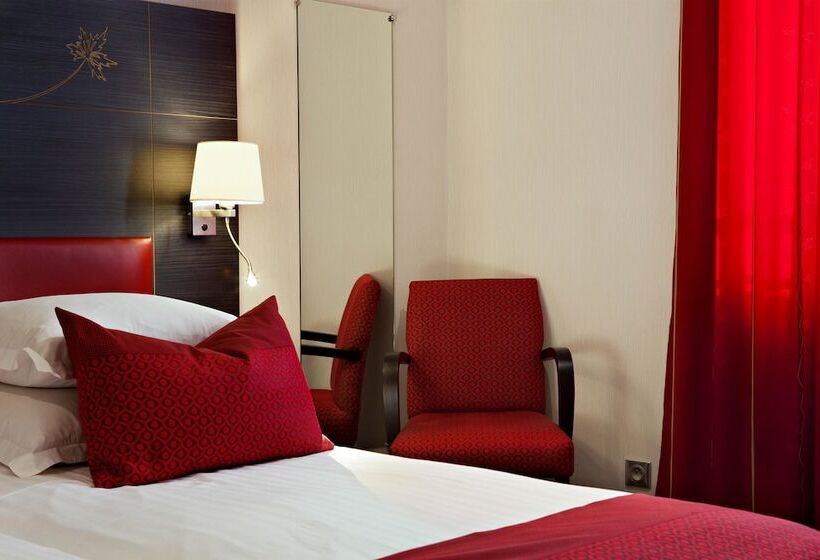 Номер Deluxe, Best Western Plus Monopole Metropole