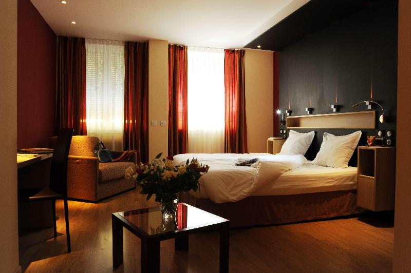 Номер Deluxe, Best Western Plus Monopole Metropole