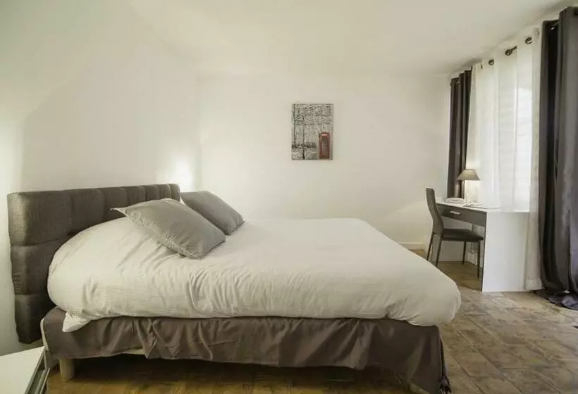 Standard Triple Room, Domaine Du Val De Ceze